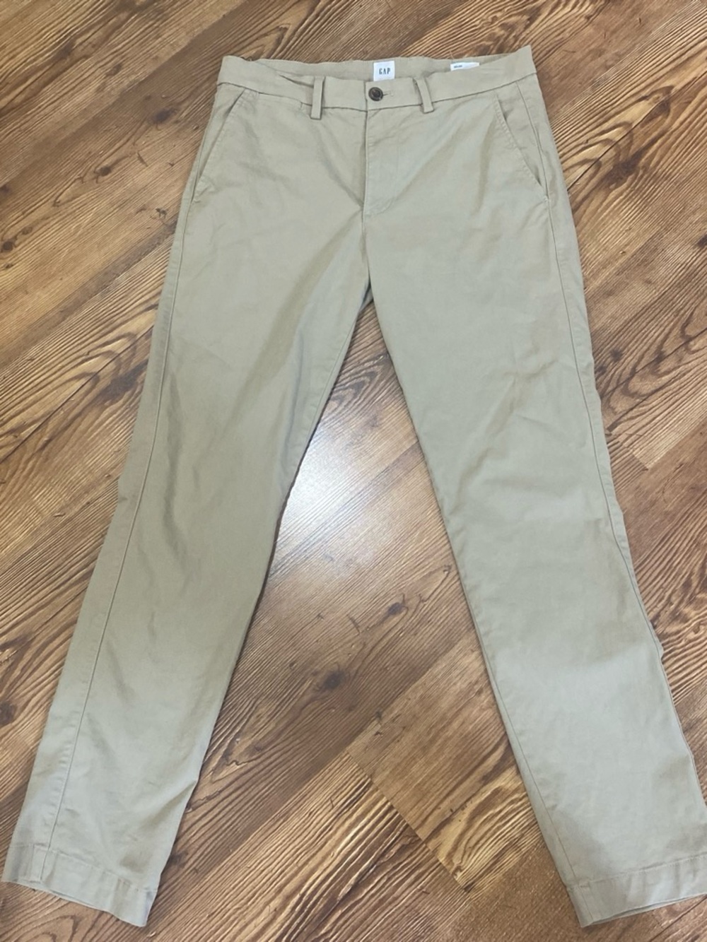 GAP Men’s Khaki Straight-Leg Chinos